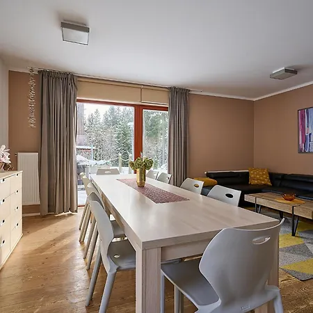 Sunny Mountain Escape & Pets By Interhome *