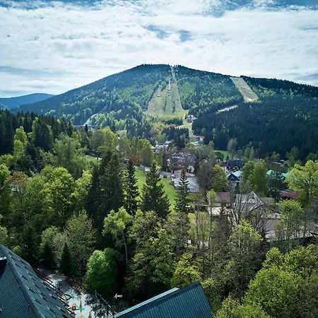 Chalé Sunny Mountain Escape & Pets By Interhome